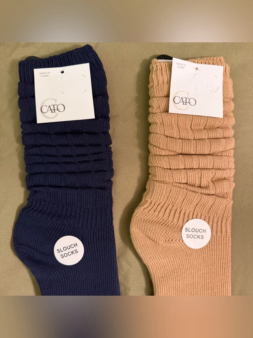 Cato Slouch Socks Duo in Navy and Beige SET